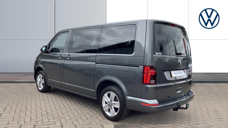 Volkswagen Transporter Shuttle T32 Swb Diesel 2.0 TDI 110PS SE Minibus